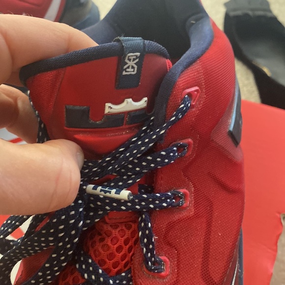 Nike Shoes Forth of July Labron Lows men’s 12 - Picture 2 of 7